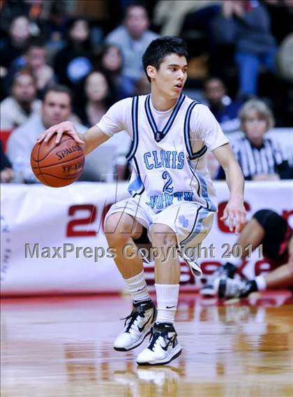 Thumbnail 2 in Tulare Union vs. Clovis North (CIF CS D2 Final) photogallery.