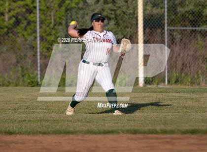 Thumbnail 2 in Warren County @ Kettle Run photogallery.