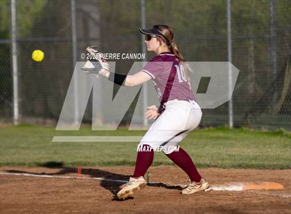 Thumbnail 3 in Warren County @ Kettle Run photogallery.