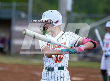 Thumbnail 3 in Warren County @ Kettle Run photogallery.