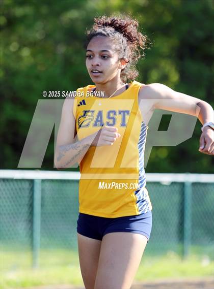 Thumbnail 1 in Independence Track Meet photogallery.