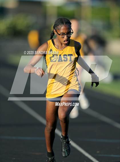 Thumbnail 3 in Independence Track Meet photogallery.