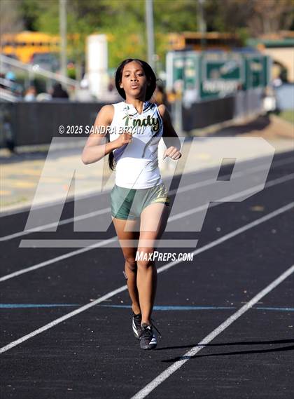 Thumbnail 3 in Independence Track Meet photogallery.
