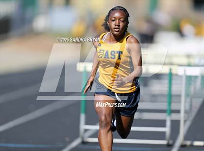 Thumbnail 1 in Independence Track Meet photogallery.