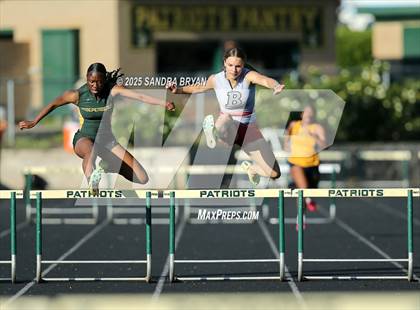 Thumbnail 3 in Independence Track Meet photogallery.