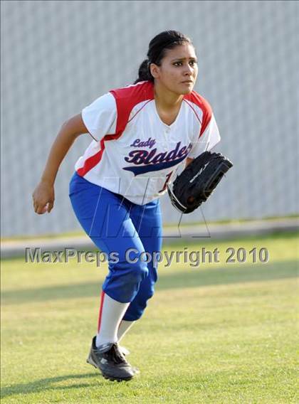 Thumbnail 1 in East Bakersfield @ Liberty photogallery.
