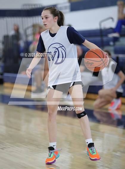 Thumbnail 3 in Teays Valley vs Hilliard Darby (Scrimmage) photogallery.