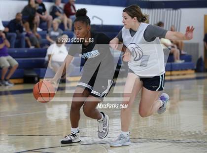 Thumbnail 1 in Teays Valley vs Hilliard Darby (Scrimmage) photogallery.