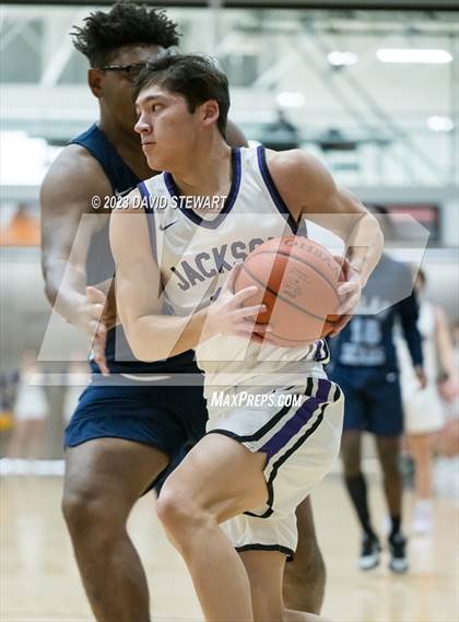 Thumbnail 2 in Jackson vs. Woodward photogallery.