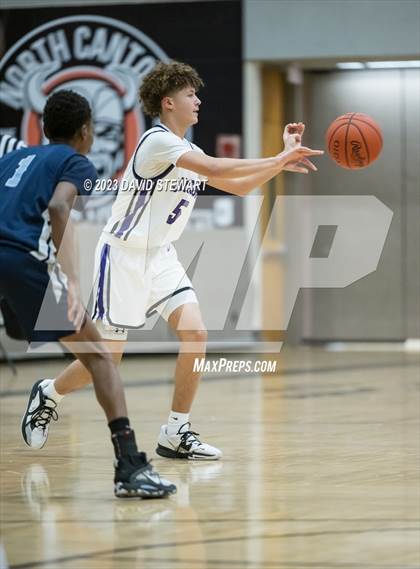 Thumbnail 1 in Jackson vs. Woodward photogallery.