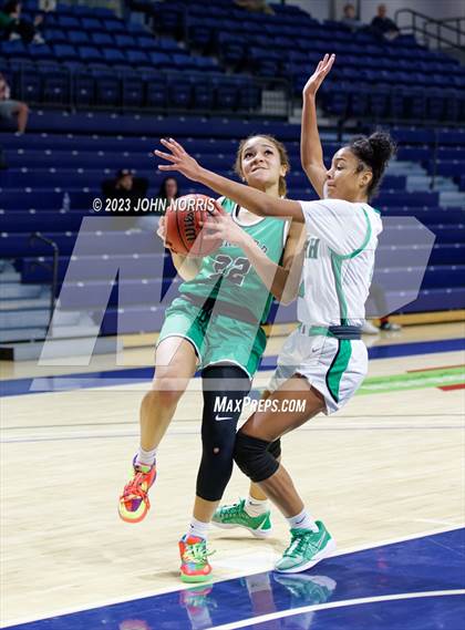 Thumbnail 2 in Fort Wayne South Side vs. Concord (PSM Holiday Shootout) photogallery.