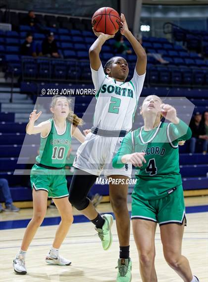 Thumbnail 1 in Fort Wayne South Side vs. Concord (PSM Holiday Shootout) photogallery.