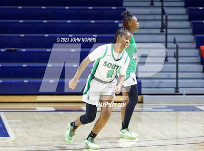 Thumbnail 3 in Fort Wayne South Side vs. Concord (PSM Holiday Shootout) photogallery.