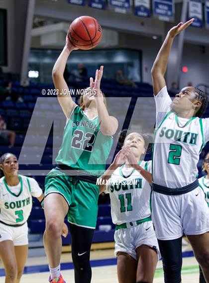 Thumbnail 2 in Fort Wayne South Side vs. Concord (PSM Holiday Shootout) photogallery.
