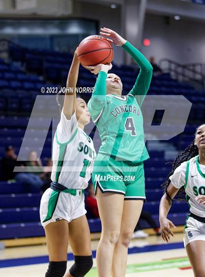 Thumbnail 3 in Fort Wayne South Side vs. Concord (PSM Holiday Shootout) photogallery.