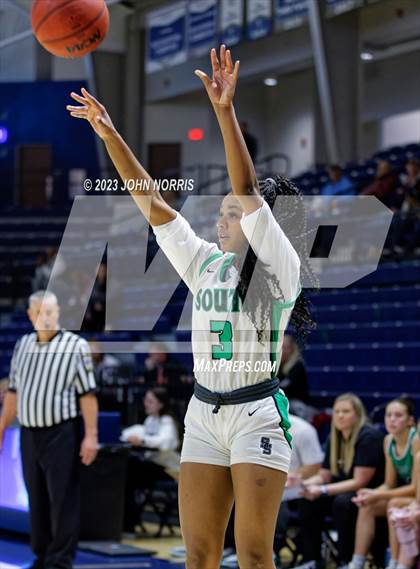 Thumbnail 1 in Fort Wayne South Side vs. Concord (PSM Holiday Shootout) photogallery.