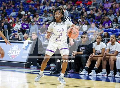 Thumbnail 3 in Lincoln vs. La Vega (UIL 4A Basketball Semifinal) photogallery.