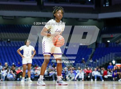 Thumbnail 3 in Lincoln vs. La Vega (UIL 4A Basketball Semifinal) photogallery.