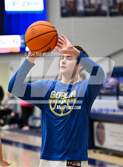 Thumbnail 1 in Harrison vs Greenwood photogallery.