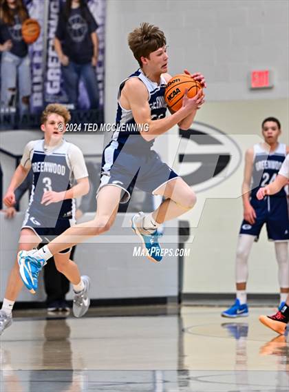 Thumbnail 1 in Harrison vs Greenwood photogallery.