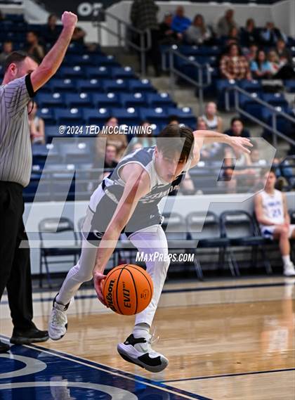 Thumbnail 2 in Harrison vs Greenwood photogallery.