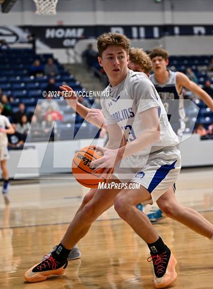 Thumbnail 3 in Harrison vs Greenwood photogallery.