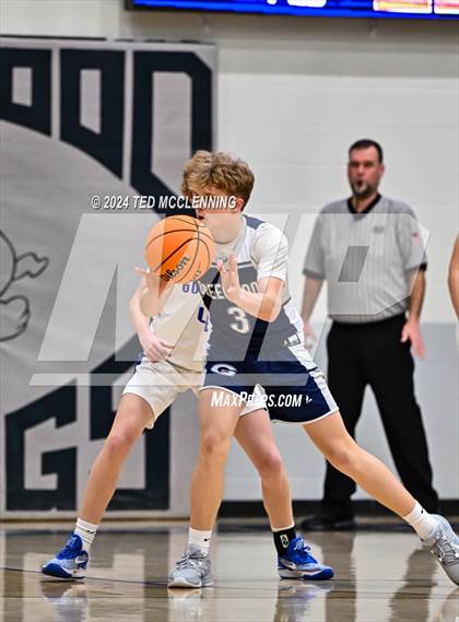 Thumbnail 2 in Harrison vs Greenwood photogallery.