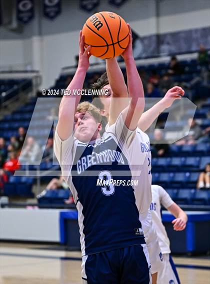 Thumbnail 2 in Harrison vs Greenwood photogallery.