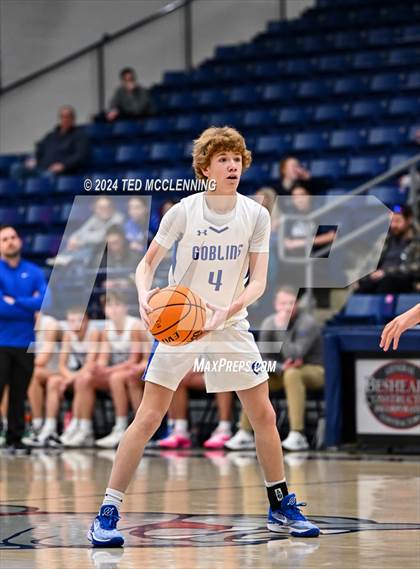 Thumbnail 3 in Harrison vs Greenwood photogallery.