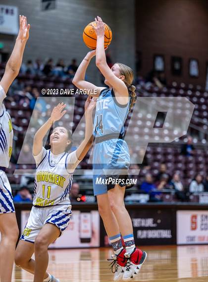 Thumbnail 3 in Piute vs. Monument Valley (UHSAA 1A 5th/7th Place) photogallery.