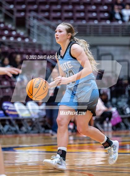 Thumbnail 2 in Piute vs. Monument Valley (UHSAA 1A 5th/7th Place) photogallery.
