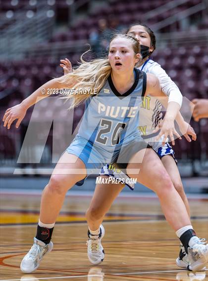 Thumbnail 1 in Piute vs. Monument Valley (UHSAA 1A 5th/7th Place) photogallery.
