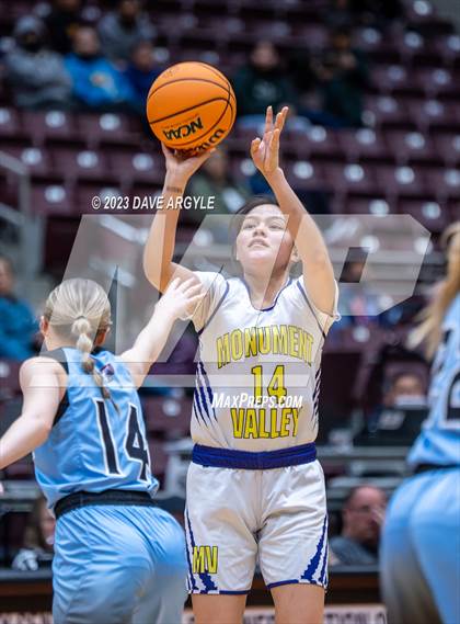 Thumbnail 3 in Piute vs. Monument Valley (UHSAA 1A 5th/7th Place) photogallery.