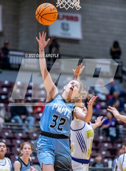 Thumbnail 3 in Piute vs. Monument Valley (UHSAA 1A 5th/7th Place) photogallery.