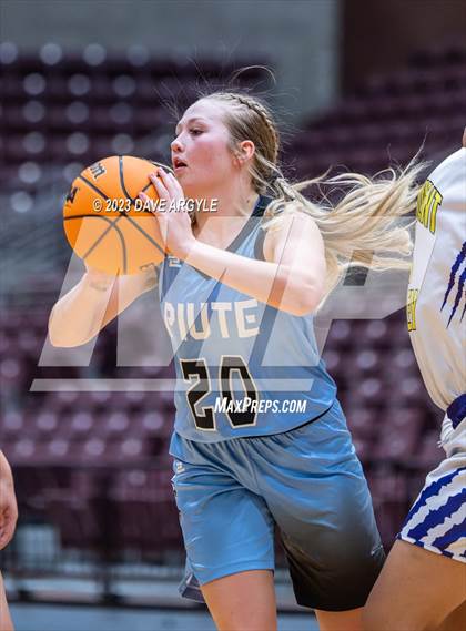 Thumbnail 1 in Piute vs. Monument Valley (UHSAA 1A 5th/7th Place) photogallery.