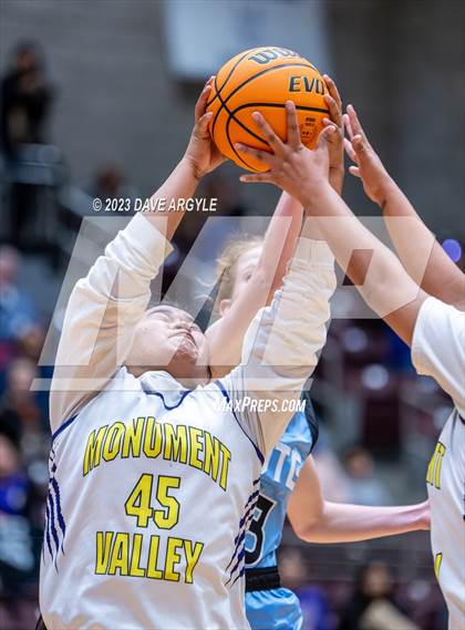 Thumbnail 2 in Piute vs. Monument Valley (UHSAA 1A 5th/7th Place) photogallery.