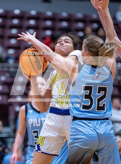 Thumbnail 3 in Piute vs. Monument Valley (UHSAA 1A 5th/7th Place) photogallery.
