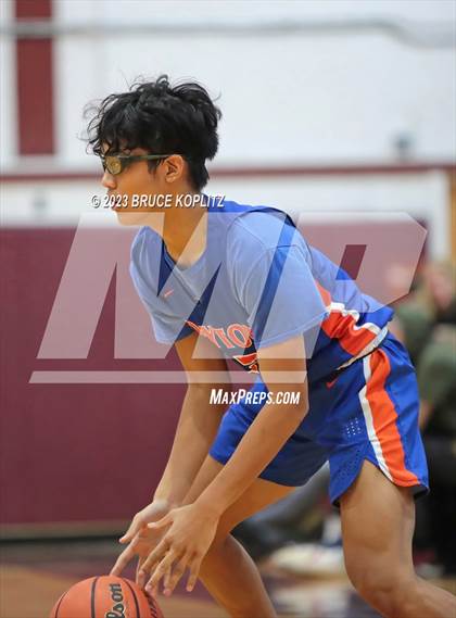 Thumbnail 2 in Dayton [Jonathan] @ Madison photogallery.