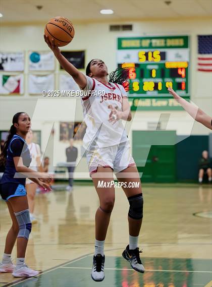 Thumbnail 2 in JSerra Catholic vs Camarillo (Santa Barbara Tournament of Champions) photogallery.