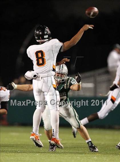 Thumbnail 1 in Pittsburg @ De La Salle (CIF NCS D1 Playoffs) photogallery.