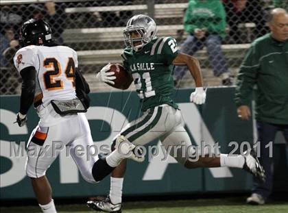 Thumbnail 3 in Pittsburg @ De La Salle (CIF NCS D1 Playoffs) photogallery.