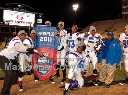 Thumbnail 2 in Scotland vs. Porter Ridge (NCHSAA 4A Final) photogallery.