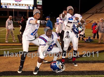Thumbnail 1 in Scotland vs. Porter Ridge (NCHSAA 4A Final) photogallery.