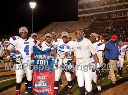 Thumbnail 2 in Scotland vs. Porter Ridge (NCHSAA 4A Final) photogallery.