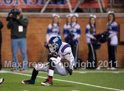Thumbnail 2 in Scotland vs. Porter Ridge (NCHSAA 4A Final) photogallery.
