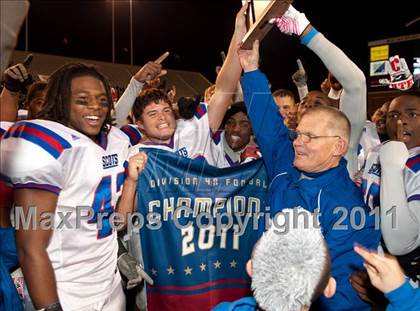 Thumbnail 1 in Scotland vs. Porter Ridge (NCHSAA 4A Final) photogallery.