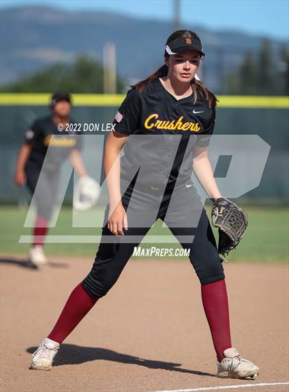 Thumbnail 2 in Pittsburg @ Vintage (NCS D1 Opening round Playoff) photogallery.