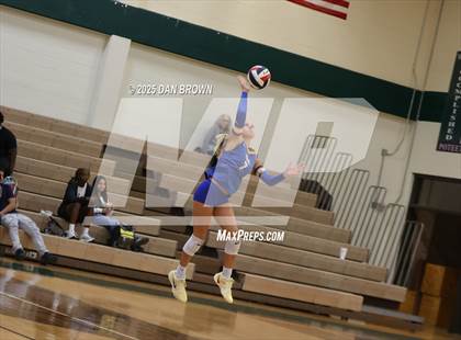 Thumbnail 2 in Sunnyvale @ Poteet photogallery.