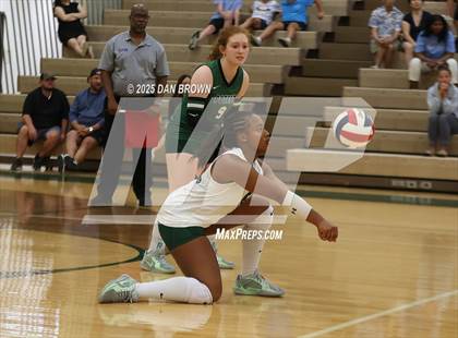 Thumbnail 1 in Sunnyvale @ Poteet photogallery.