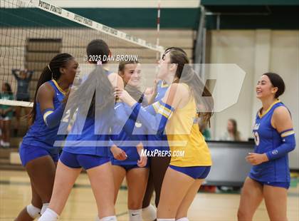 Thumbnail 1 in Sunnyvale @ Poteet photogallery.